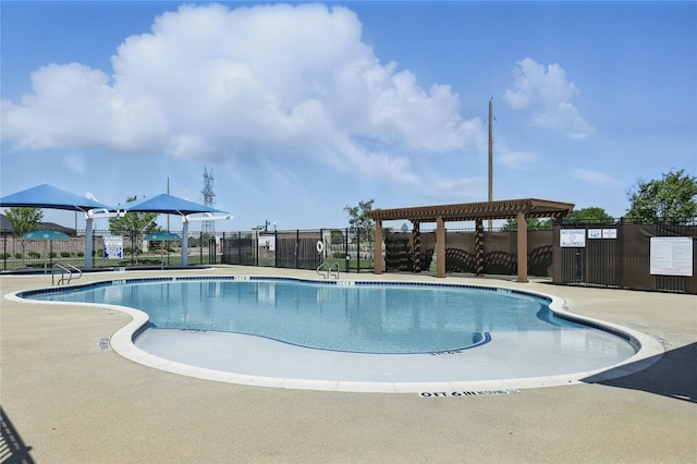 pool with fence