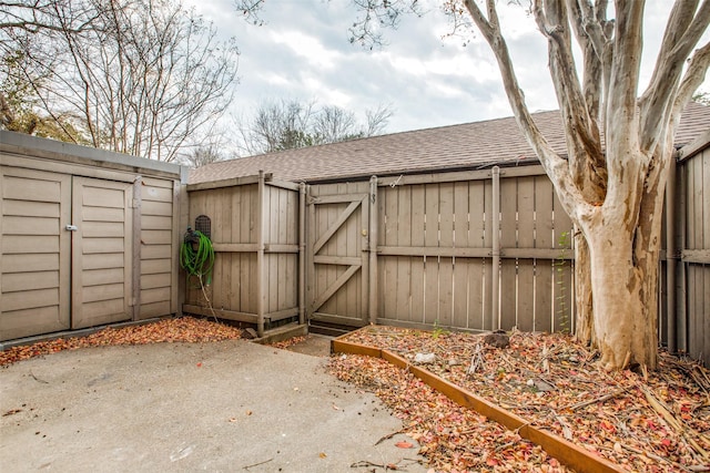 9910 Royal Ln Unit 1402, Dallas, TX 75231 - view of patio