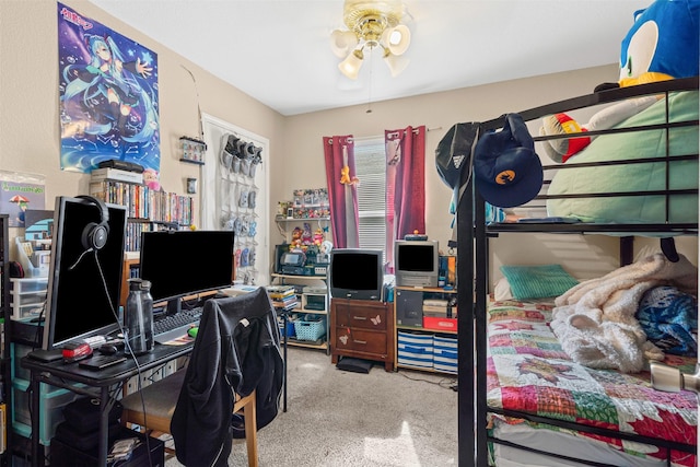 bedroom featuring carpet floors