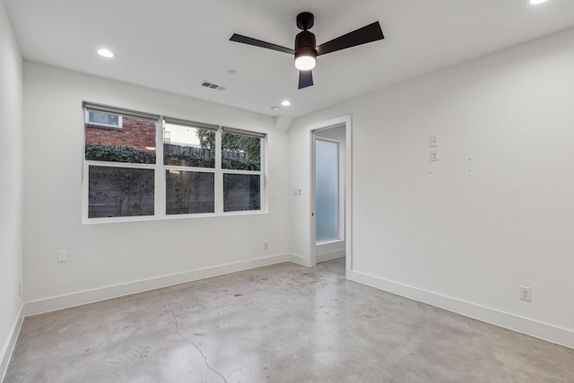 2912 Raleigh St Unit 102, Dallas, TX 75219 - spare room with recessed lighting, ceiling fan, baseboards, visible vents, and concrete flooring