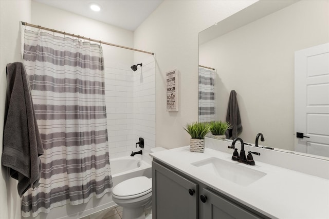 full bathroom with shower / bath combination with curtain, recessed lighting, vanity, and toilet