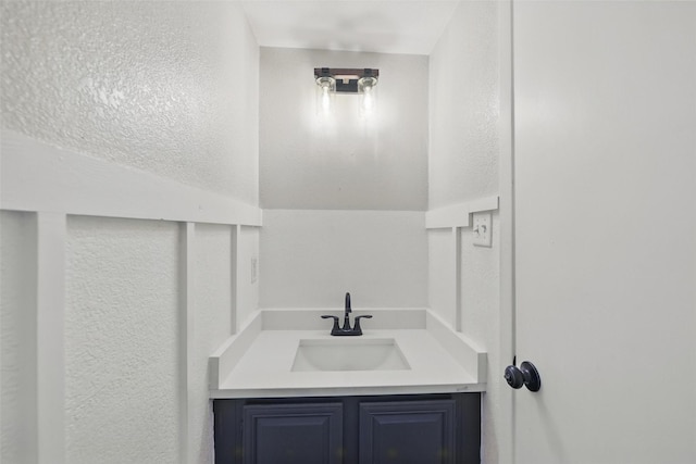 8104 Lea Shore St, Fort Worth, TX 76179 - bathroom featuring vanity