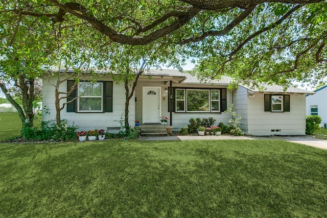 single story home with crawl space and a front yard