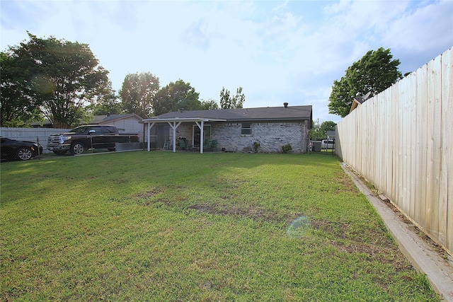 710 Longbeach Dr, Garland, TX 75043 - view of yard featuring fence