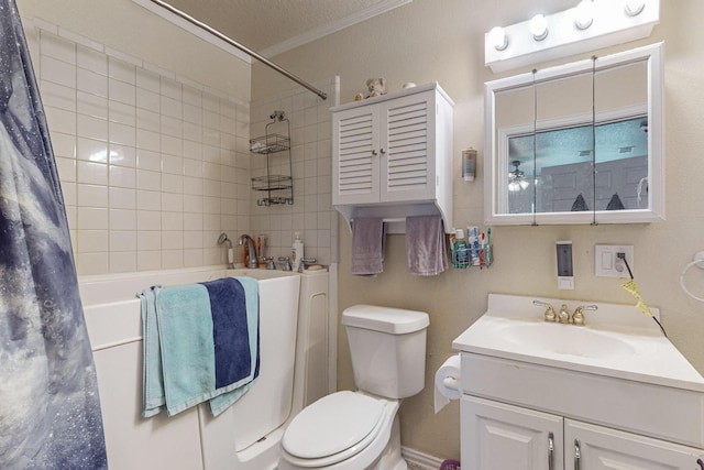 231 Dove Hill Ln, Weatherford, TX 76088 - full bath with toilet, shower / bath combo with shower curtain, vanity, and crown molding