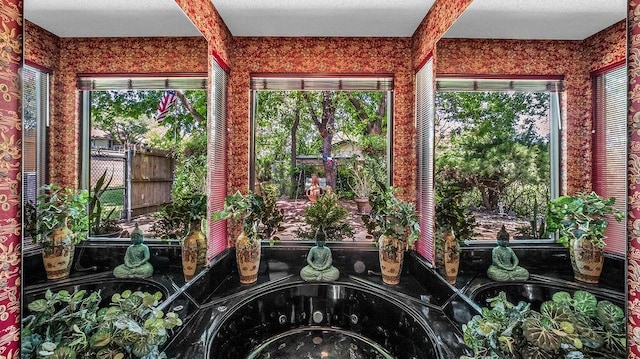 view of sunroom / solarium