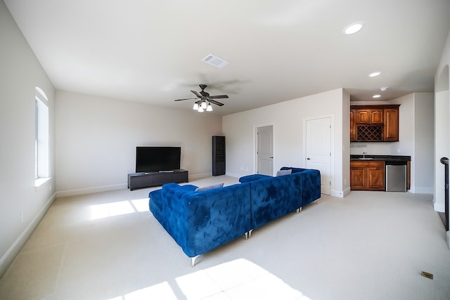 2905 White Dove Dr, Plano, TX 75093 - living room featuring wet bar, recessed lighting, light carpet, and ceiling fan