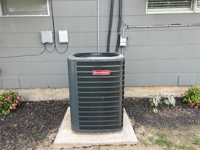 108 E Neely Ave, Comanche, TX 76442 - exterior details featuring central air condition unit
