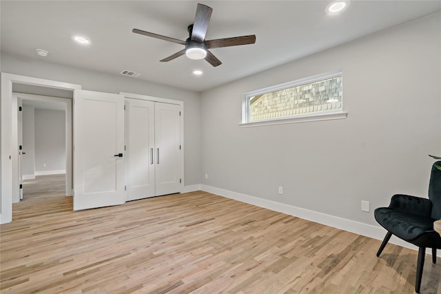unfurnished room with light wood-style flooring, baseboards, visible vents, recessed lighting, and a ceiling fan