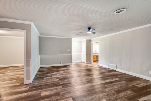 interior space featuring wood finished floors, visible vents, a ceiling fan, and crown molding