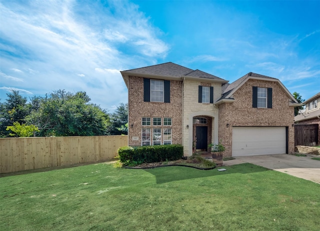 113 Bob White Ct, Rockwall, TX 75087 - traditional-style home with brick siding, a front yard, and fence