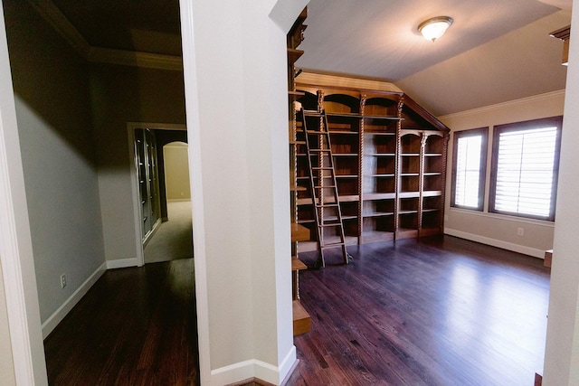 4523 W University Blvd, Dallas, TX 75209 - interior space featuring crown molding, wood finished floors, baseboards, and vaulted ceiling