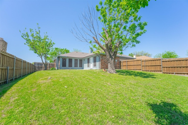 1234 Royal Oak Dr, Desoto, TX 75115 - view of yard featuring a fenced backyard