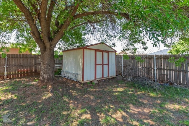 3833 Dana Ct, Abilene, TX 79606 - view of shed featuring a fenced backyard