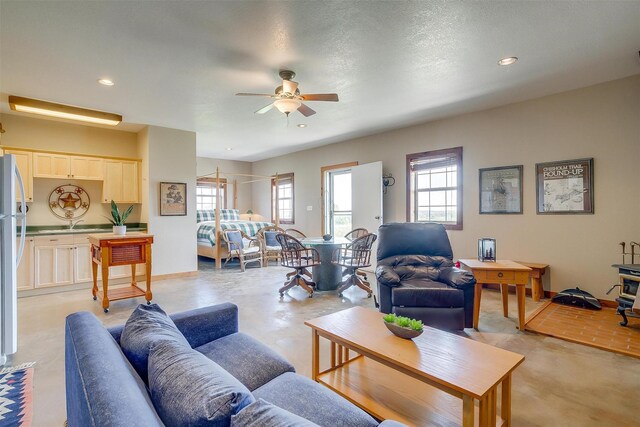 131 Private Road 2549b Rd, Meridian, TX 76665