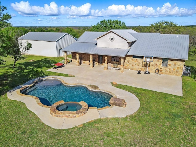 1350 Bennett Rd, Millsap, TX 76066 - view of pool featuring a patio area, a lawn, and a pool with connected hot tub