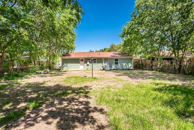 4227 Harvey Dr, Mesquite, TX 75150 - view of back of property