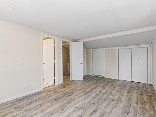 13514 Onyx Ln, Farmers Branch, TX 75234 - unfurnished bedroom featuring recessed lighting, vaulted ceiling, wood finished floors, and baseboards