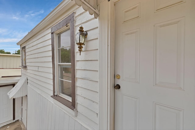 view of entrance to property