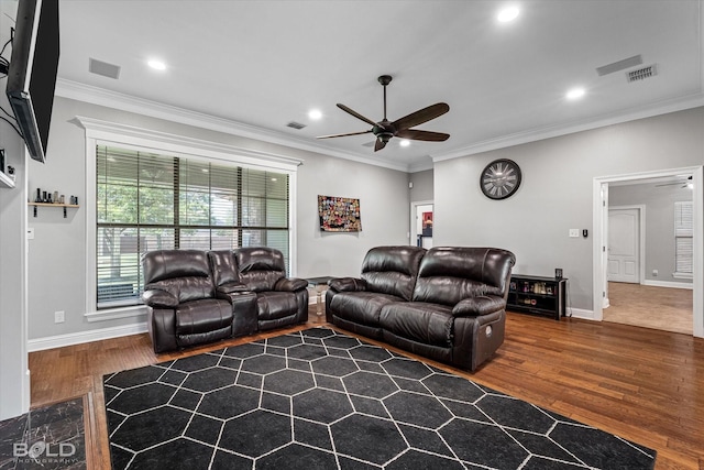 living area featuring visible vents, recessed lighting, wood finished floors, ceiling fan, and crown molding