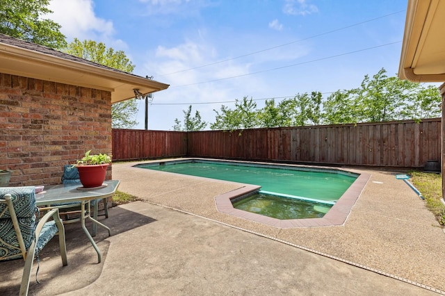 1502 Hinchliffe Rd, Mexia, TX 76667 - view of pool with a fenced backyard, a patio area, and a fenced in pool