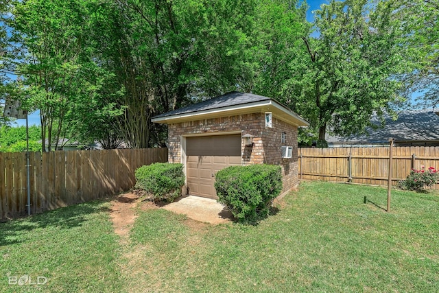 5021 Kenilworth Dr, Bossier City, LA 71112 - view of yard featuring a detached garage and an outdoor structure
