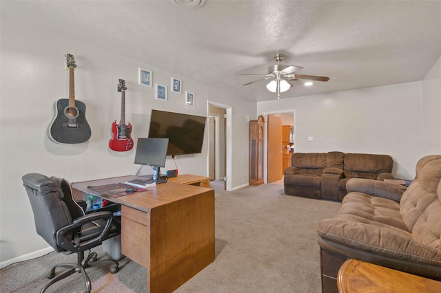 807-809 Sun Valley Dr, Denton, TX 76209 - living room featuring ceiling fan, carpet floors, and baseboards