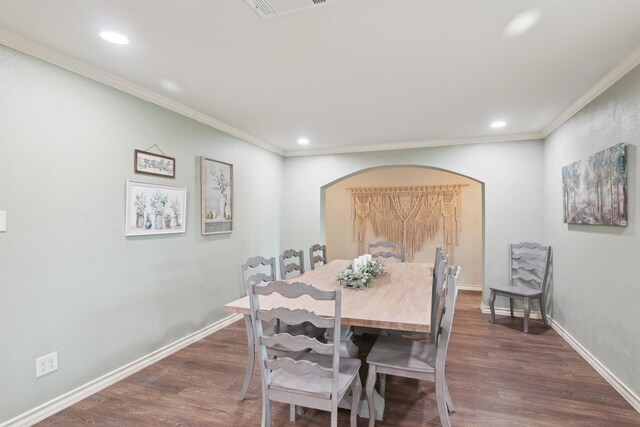 108 N Westlake Dr, Leonard, TX 75452 - dining area featuring ornamental molding, dark wood-style floors, recessed lighting, baseboards, and arched walkways