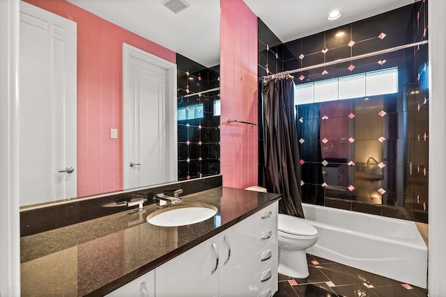 5608 Stone Cliff Ct, Dallas, TX 75287 - bathroom with shower / bath combination with curtain, toilet, vanity, and visible vents
