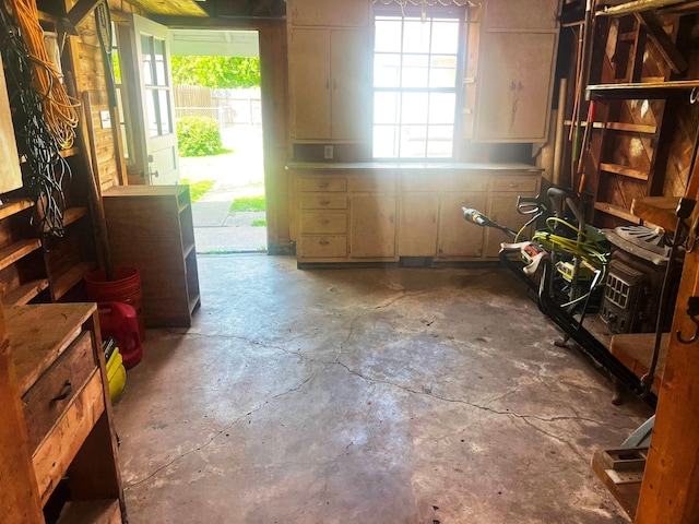 308 N Pecan St, Muenster, TX 76252 - interior space featuring unfinished concrete floors