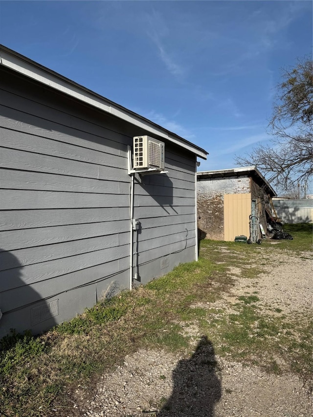 704 N Tennessee St, Mckinney, TX 75069 - view of home's exterior with crawl space