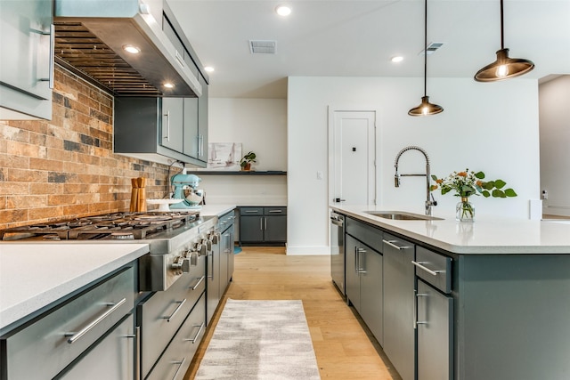 7320 Collin Mckinney Pkwy, Mckinney, TX 75070 - kitchen featuring stainless steel appliances, a sink, visible vents, range hood, and light countertops