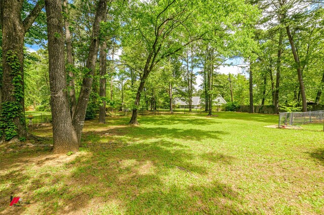3873 Talton St, Shreveport, LA 71119 - view of yard with fence
