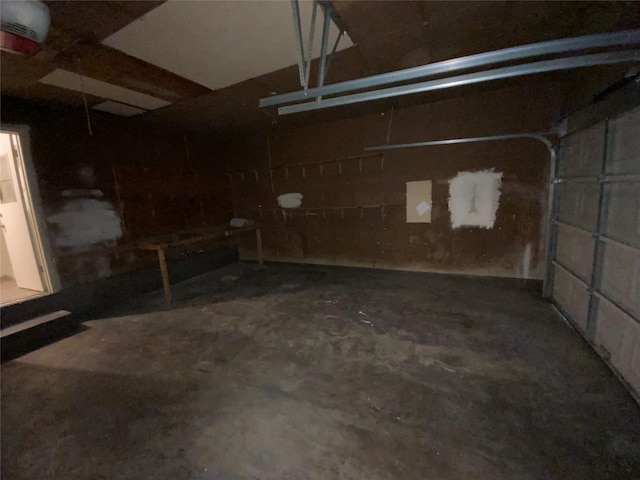 414 Brookview Dr, Desoto, TX 75115 - view of garage