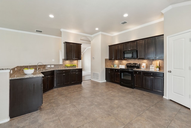 601 Wichita Trl, Mckinney, TX 75071 - kitchen featuring visible vents, black appliances, and a sink