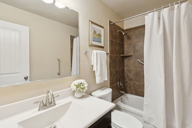 601 Wichita Trl, Mckinney, TX 75071 - full bath with shower / tub combo with curtain, toilet, and vanity