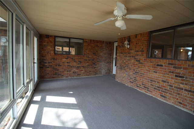 634 Ray Ave, Desoto, TX 75115 - unfurnished sunroom featuring ceiling fan