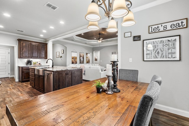 10009 Wildberry Dr, Waco, TX 76712 - dining area featuring ornamental molding, a ceiling fan, visible vents, and recessed lighting