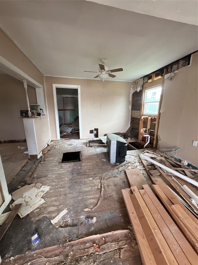 interior space featuring ceiling fan