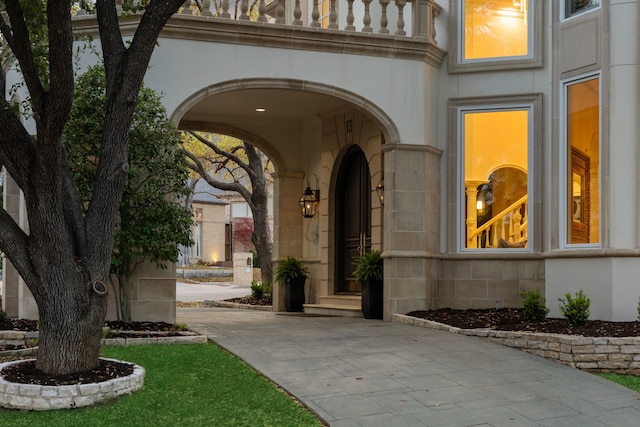 13 Downs Lake Cir, Dallas, TX 75230 - entrance to property with concrete driveway, stone siding, and stucco siding