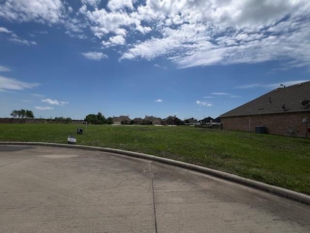 905 Saint Matthew Cir, Royse City, TX 75189