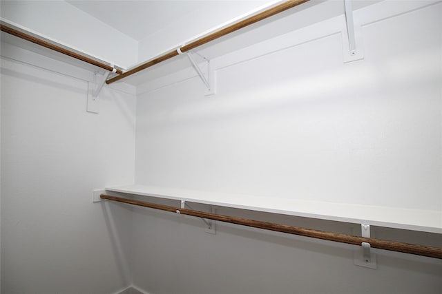 2427 Costa Mesa Dr, Dallas, TX 75228 - view of walk in closet