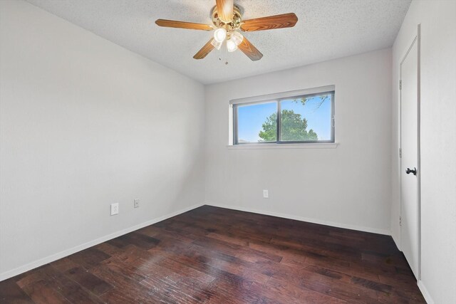 112 Bow Creek Cir, Red Oak, TX 75154 - unfurnished room with wood finished floors, ceiling fan, a textured ceiling, and baseboards
