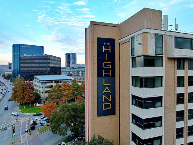 view of property featuring a city view