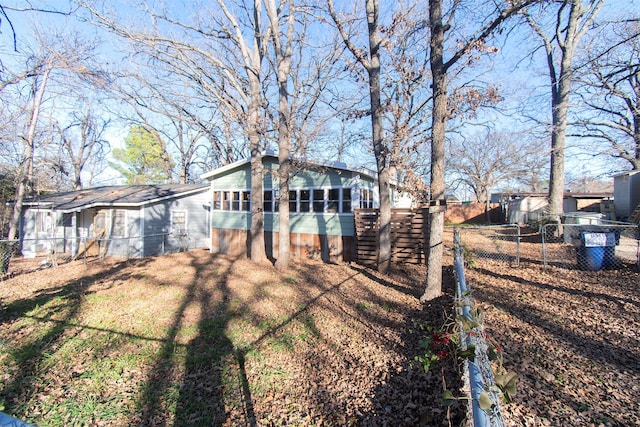 266 Yorkshire Dr, Gordonville, TX 76245 - living area with a ceiling fan, baseboards, ornamental molding, and wood finished floors