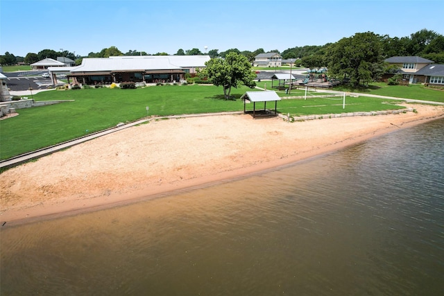 view of property's community featuring a water view