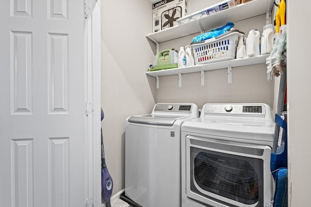 1425 E Cherry, Sherman, TX 75090 - washroom featuring washer and dryer and laundry area