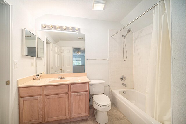6127 Welden Ct, Fort Worth, TX 76132 - bathroom featuring toilet, vanity, a ceiling fan, and shower / bathtub combination with curtain