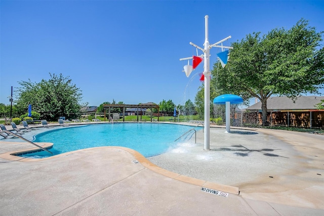 5817 Mirror Ridge Dr, Fort Worth, TX 76179 - community pool with a patio