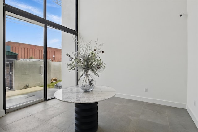 3923 Cole Ave Unit 303, Dallas, TX 75204 - details featuring baseboards